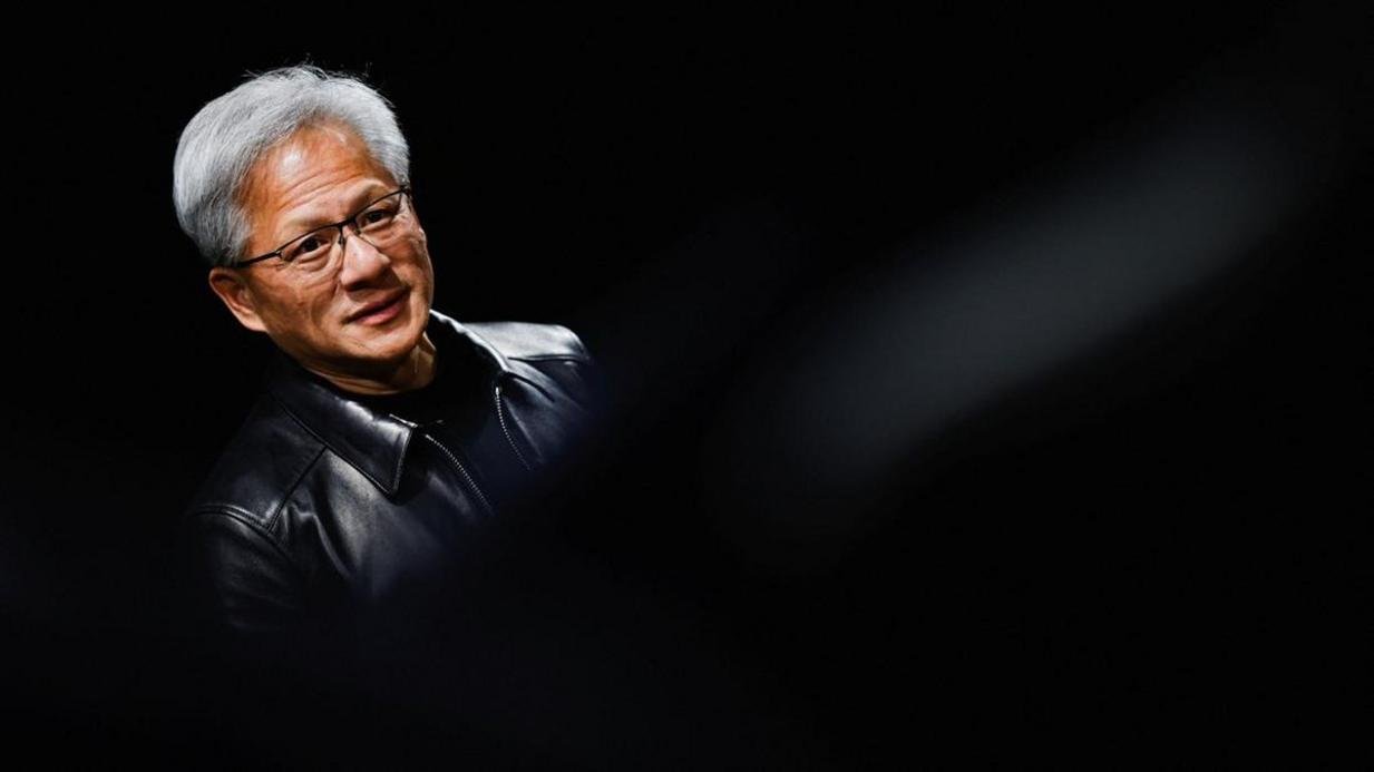 Jensen Huang CEO Nvidia Ungkap Visi Masa Depan AI 2030, Tolak Kekhawatiran Pemusnahan Manusia